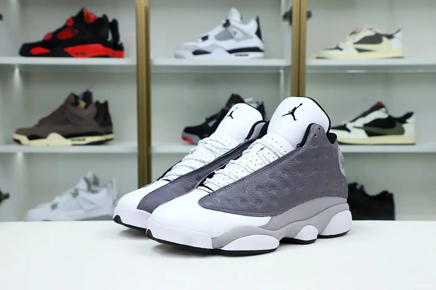 AIR Kimikick 13 'ATMOSPHERE GREY' JORDAN RETRO -414571-016 0802